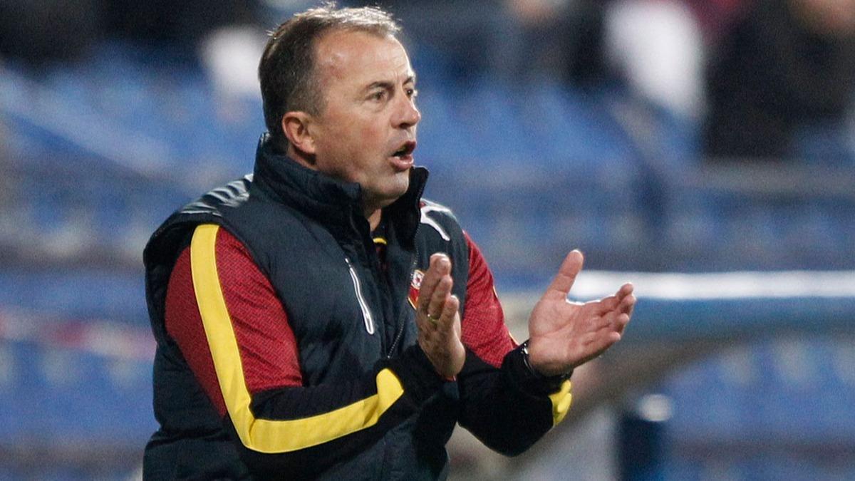 Karada'n hocas Radulovic'ten A Milli Takm'a gzda! ''Sizi uratracaz''