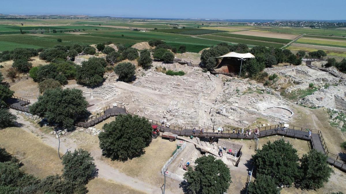 Aslan: Cumhurbakan'nn 'Troya Anadolu'dur' tespiti, Trk arkeolojisi asndan ok nemli