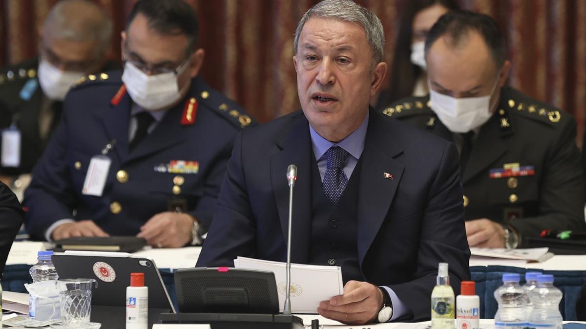 Bakan Akar: TSK envanterinde kesinlikle ve asla herhangi bir ekilde gaz kimyasal silah yok