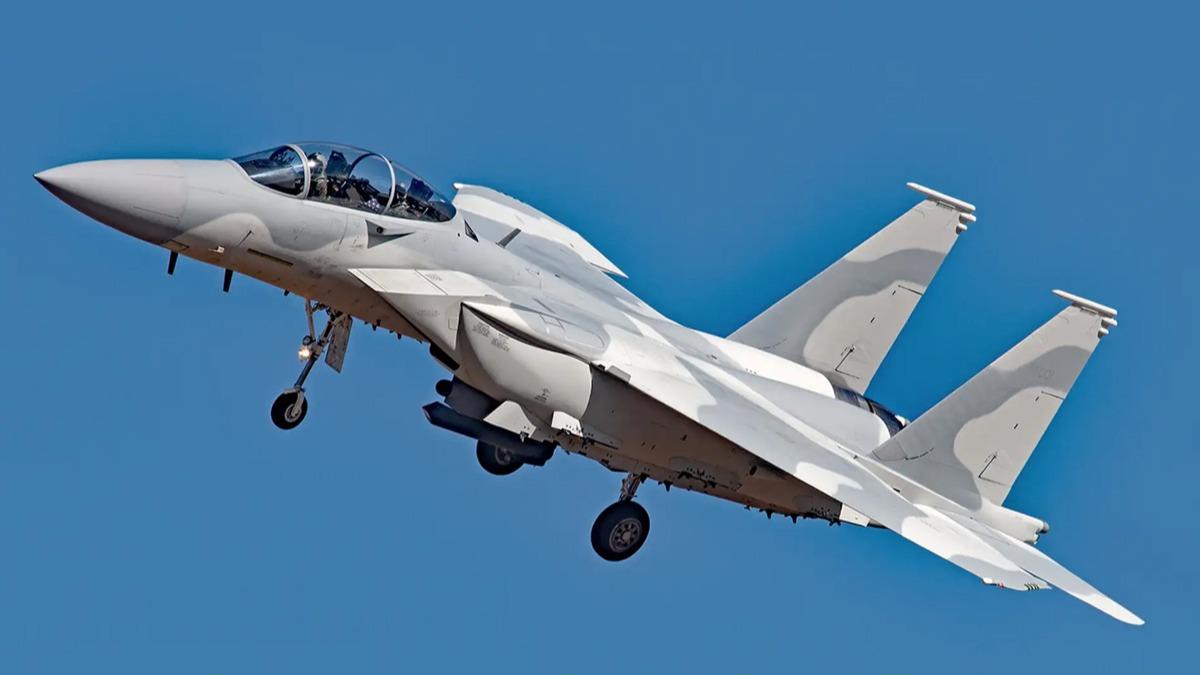 Uaklar dost lkeye ulat! 6 milyar dolarlk F-15QA Ebabil anlamas