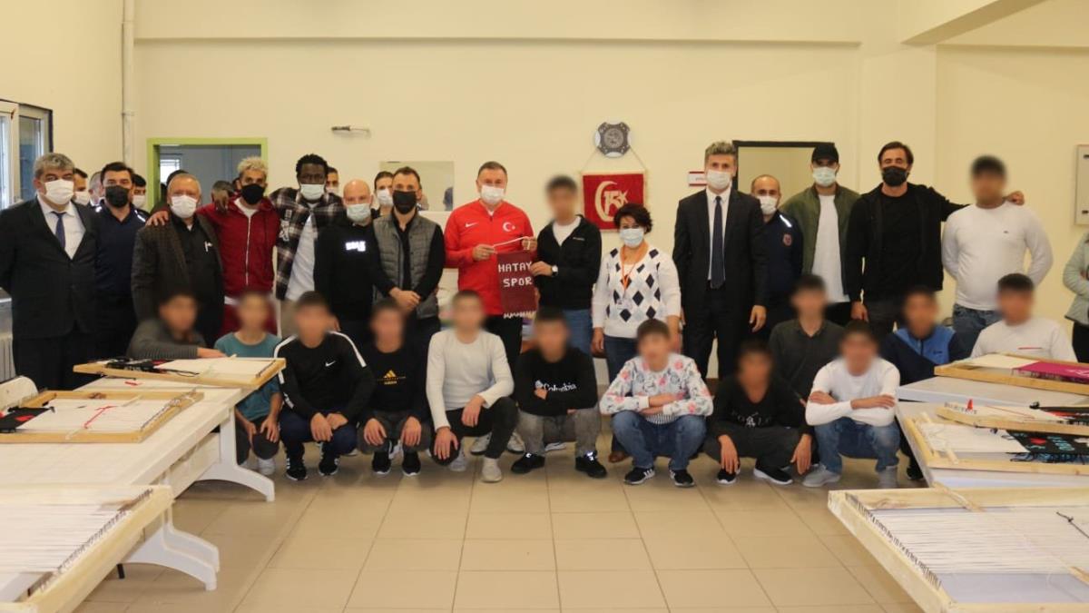 Hatayspor, cezaevindeki ocuklarla ma yapt