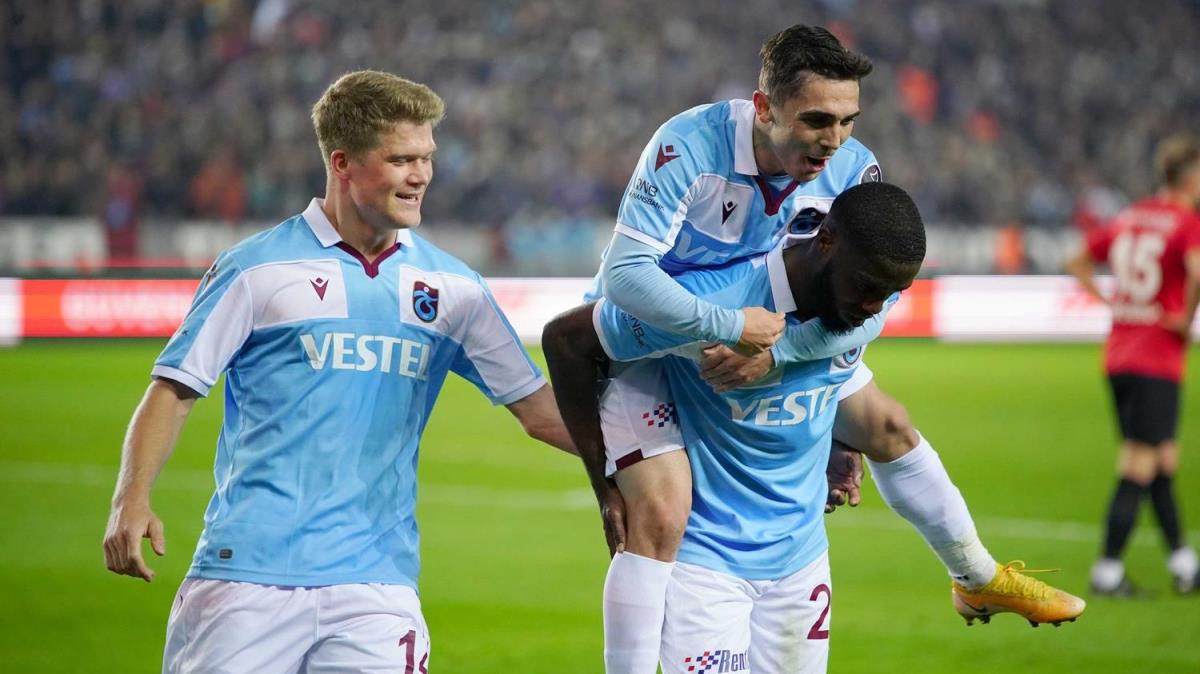 Savunmada ve hcumda son 11 sezonun en iyi Trabzonspor'u