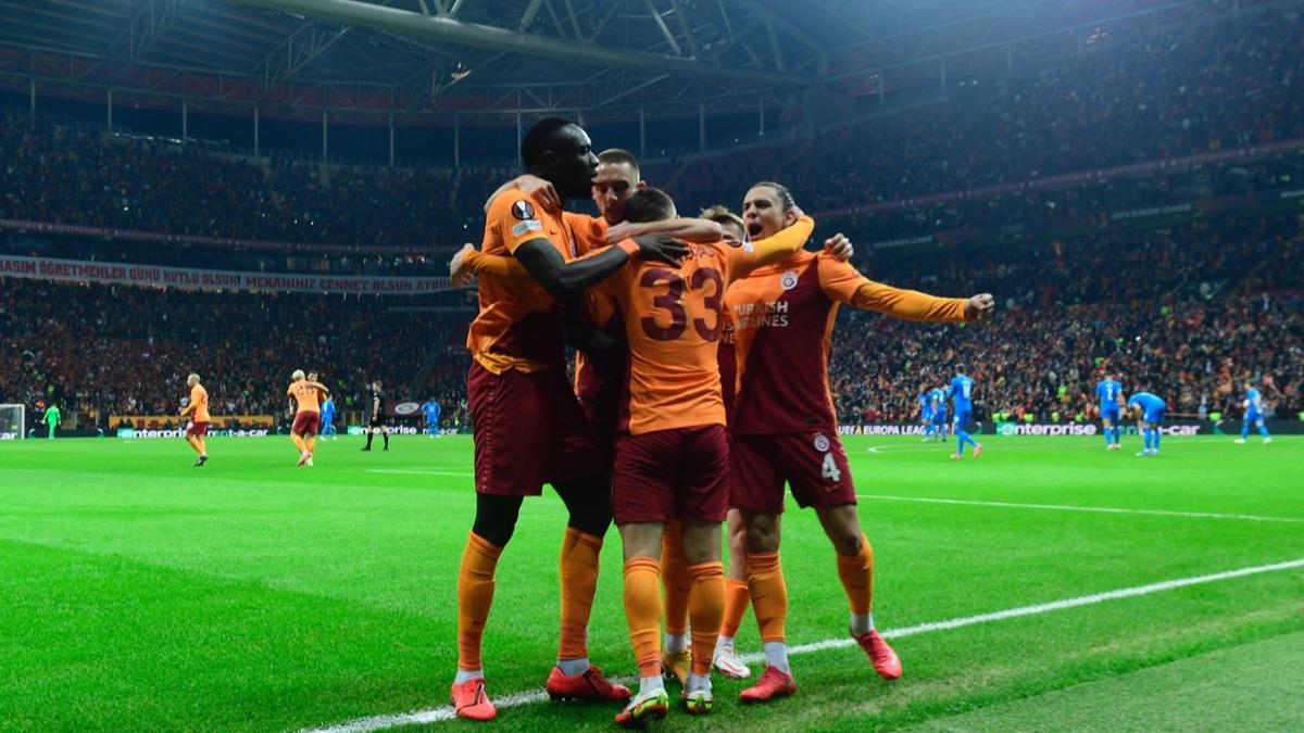 Ma sonucu: Galatasaray 4-2 Marsilya