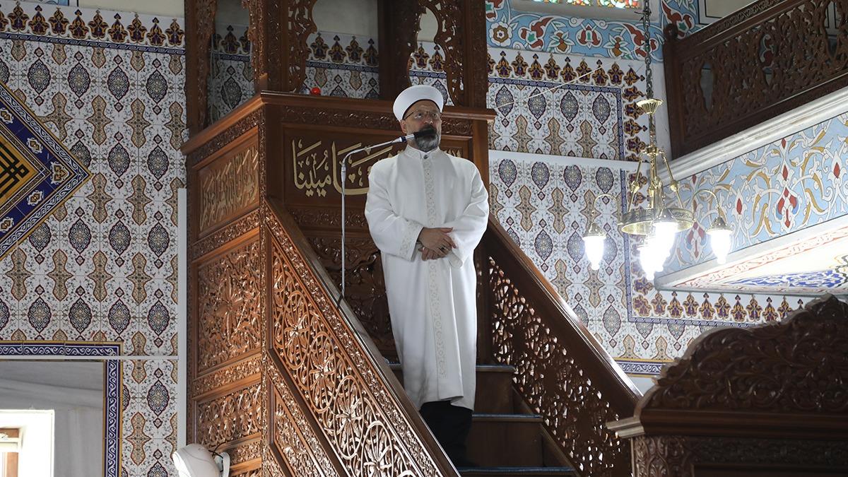 Diyanet leri Bakan Erba, Konya'da hutbe irat etti: Dnya ve ahiret iin faydal iler yapmaya gayret edelim