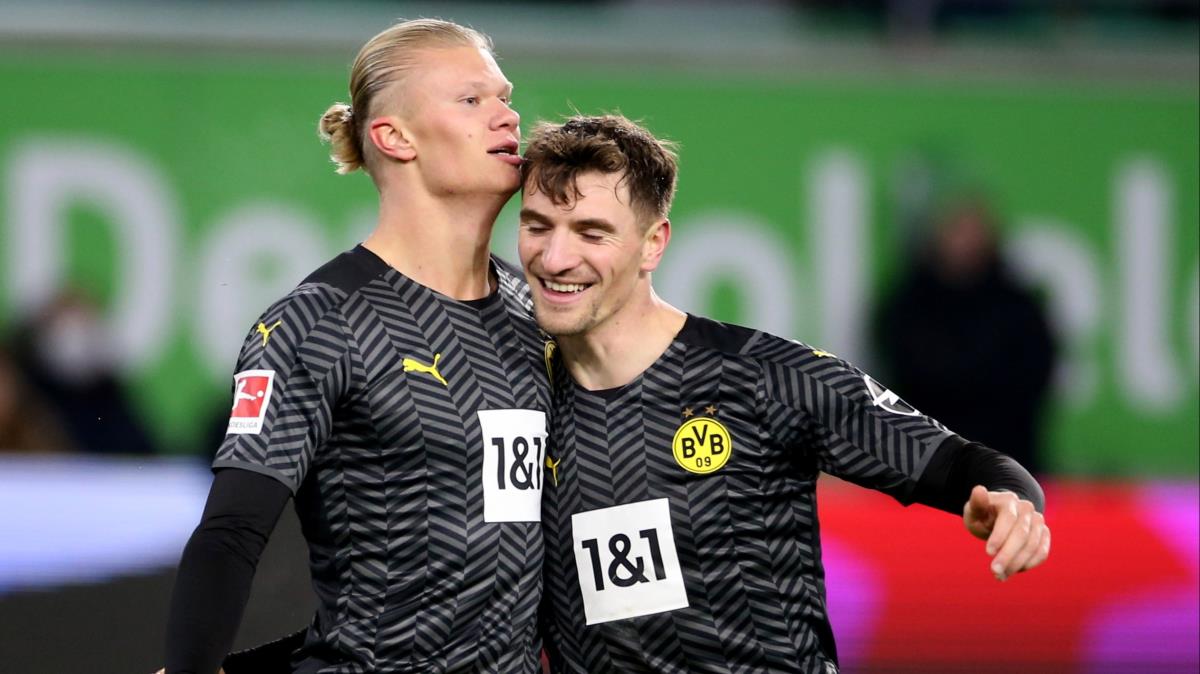 Erling Haaland gol ile dnd, Borussia Dortmund kazand