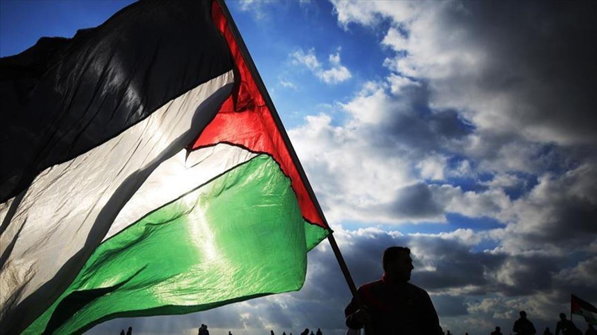 Filistin, srail Cumhurbakan Herzog'un El Halil'deki brahim Camisi'ne girmesini knad