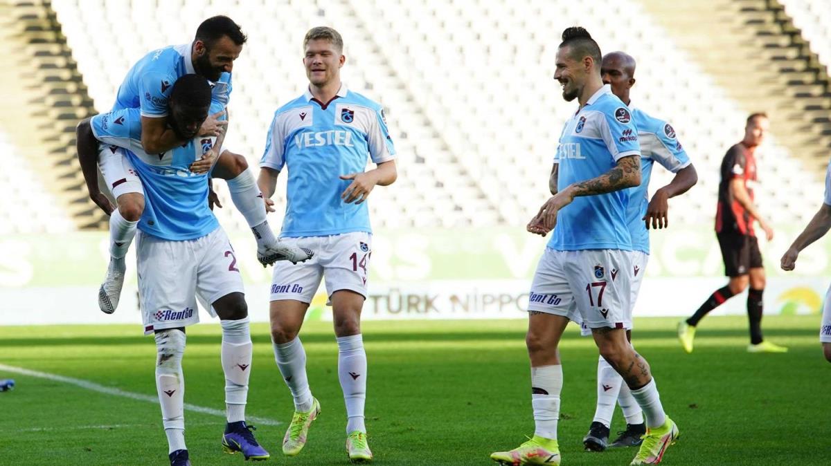 Trabzonspor, Adana Demirspor mana rekor iin kacak