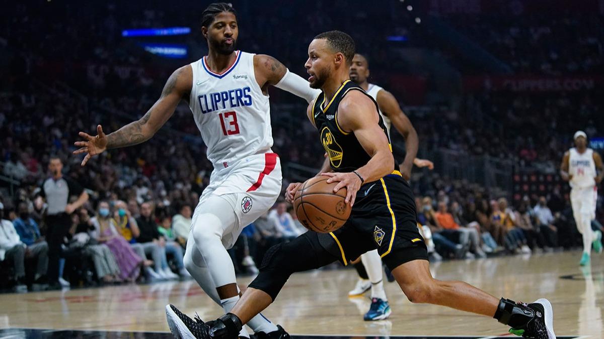 Warriors'un Clippers zaferine Stephen Curry damgas