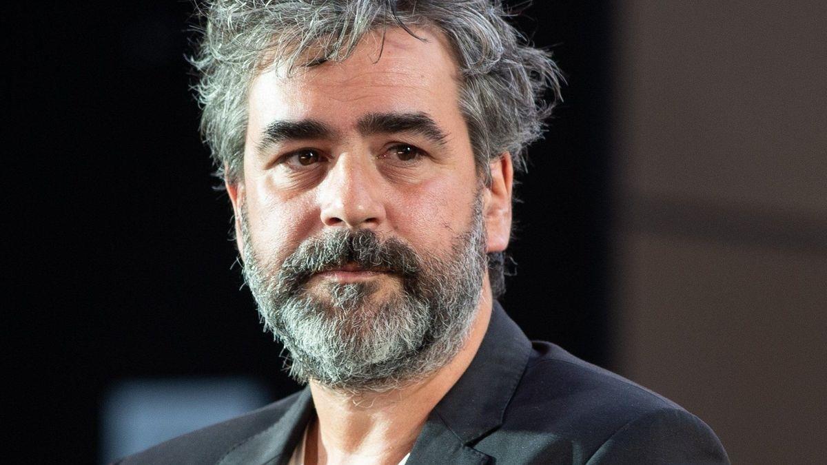 Deniz Ycel hakknda, ''hakaret'' suundan 2 yl 4 aya kadar hapis istemi