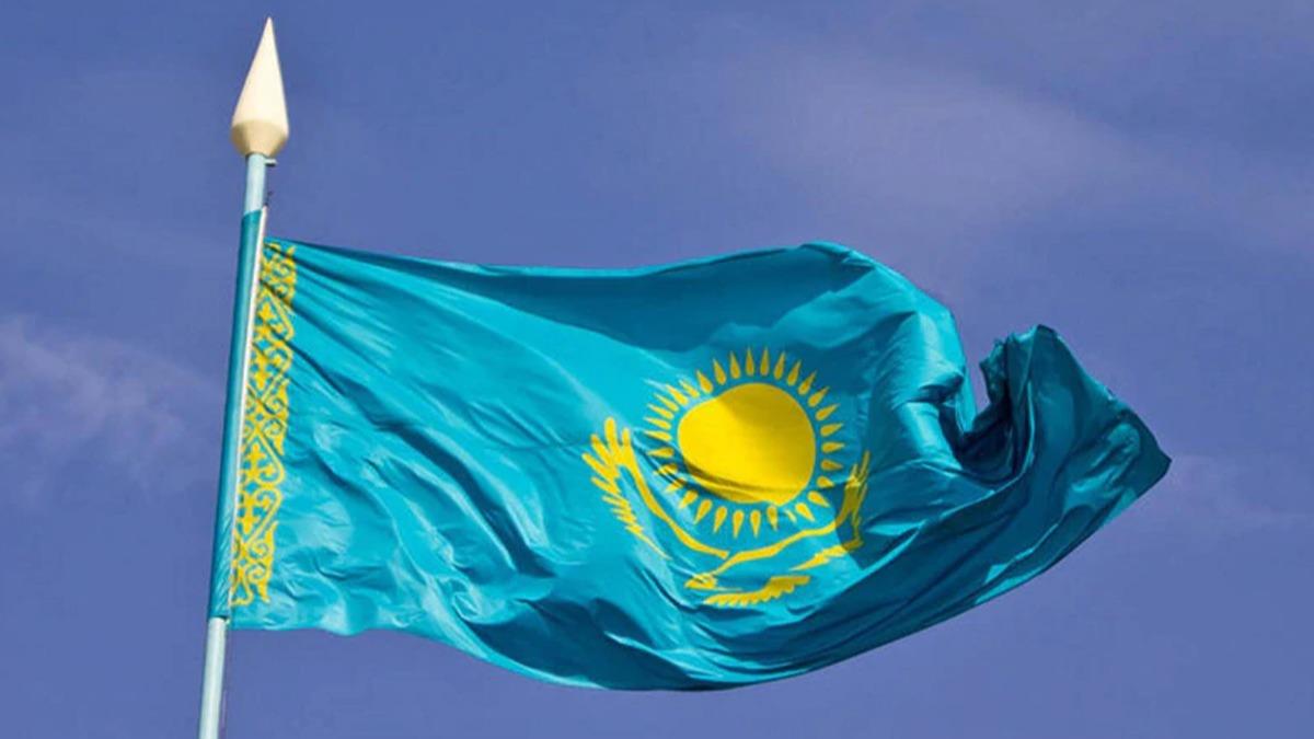Kazakistan, Omicron varyant nedeniyle Msr'daki vatandalarn tahliye edecek 