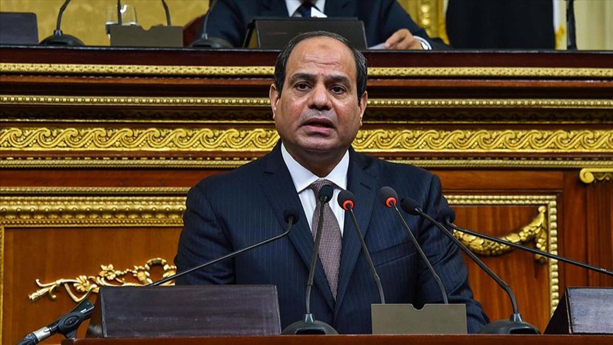Msr Cumhurbakan Sisi, Katar'la ilikileri gelitirmek istiyor