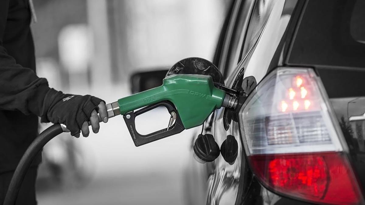 Ankara, zmir, stanbul gncel benzin fiyatlar 2021! Akaryakt indirimi sonras benzin fiyatlar ne kadar oldu?