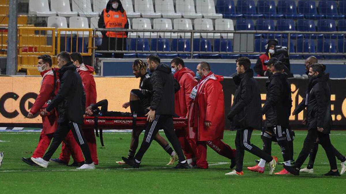 Be�ikta�'ta Kevin N'Koudou hastaneye kald�r�ld�