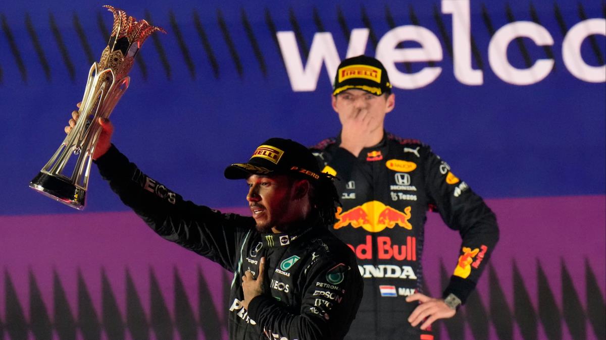 F1 Suudi Arabistan Grand Prix'sinde zafer Lewis Hamilton'un