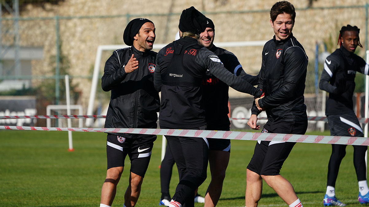 Gaziantep FK'da Djilobodji, Jefferson ve Merkel yok