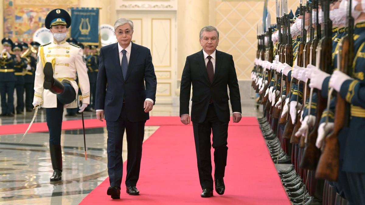 Kazakistan ve zbekistan arasnda imzalar atld