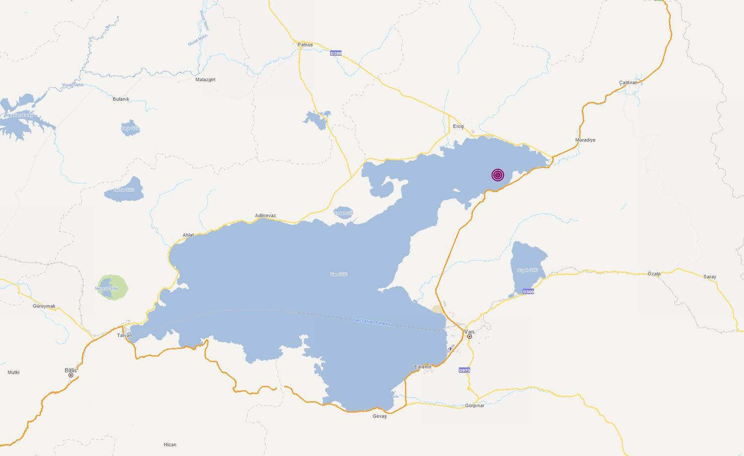 Van'da korkutan deprem