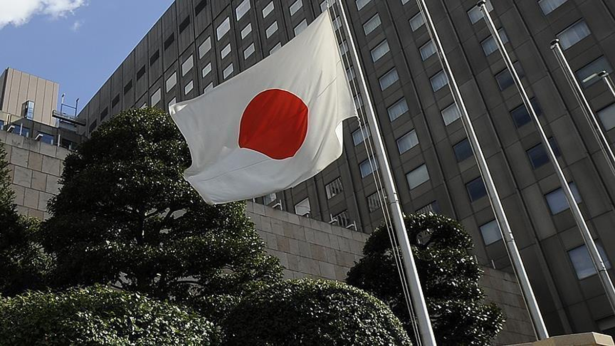 Japon milletvekili heyetinden tart��mal� tap�na�a ziyaret
