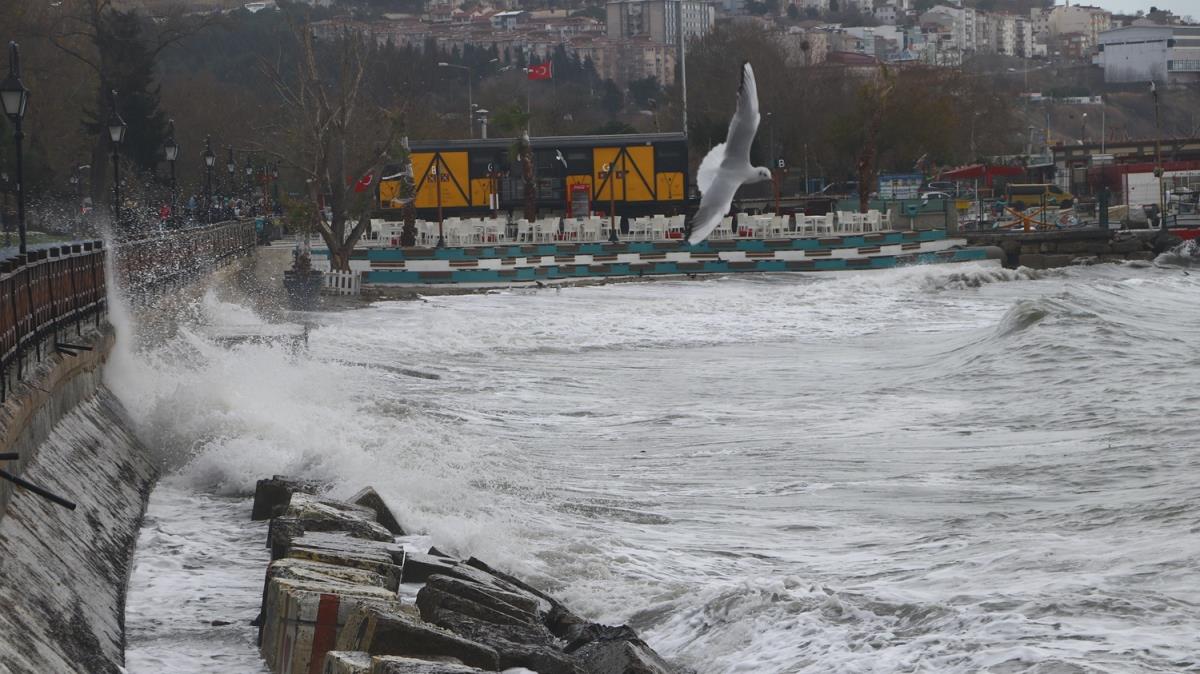 Marmara Denizi'nde lodos ulamn aksamasna neden oldu