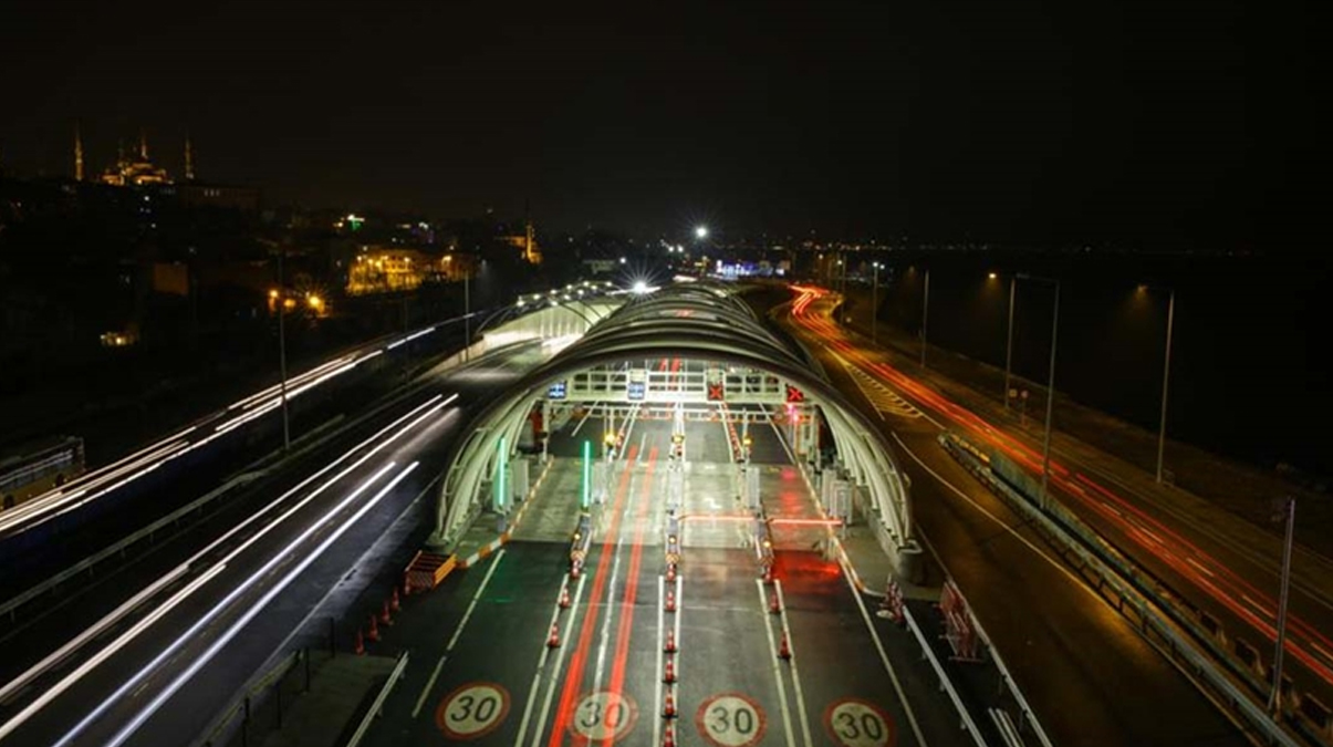 Avrasya T�neli'ne T�rkiye'yi gururland�ran �d�l