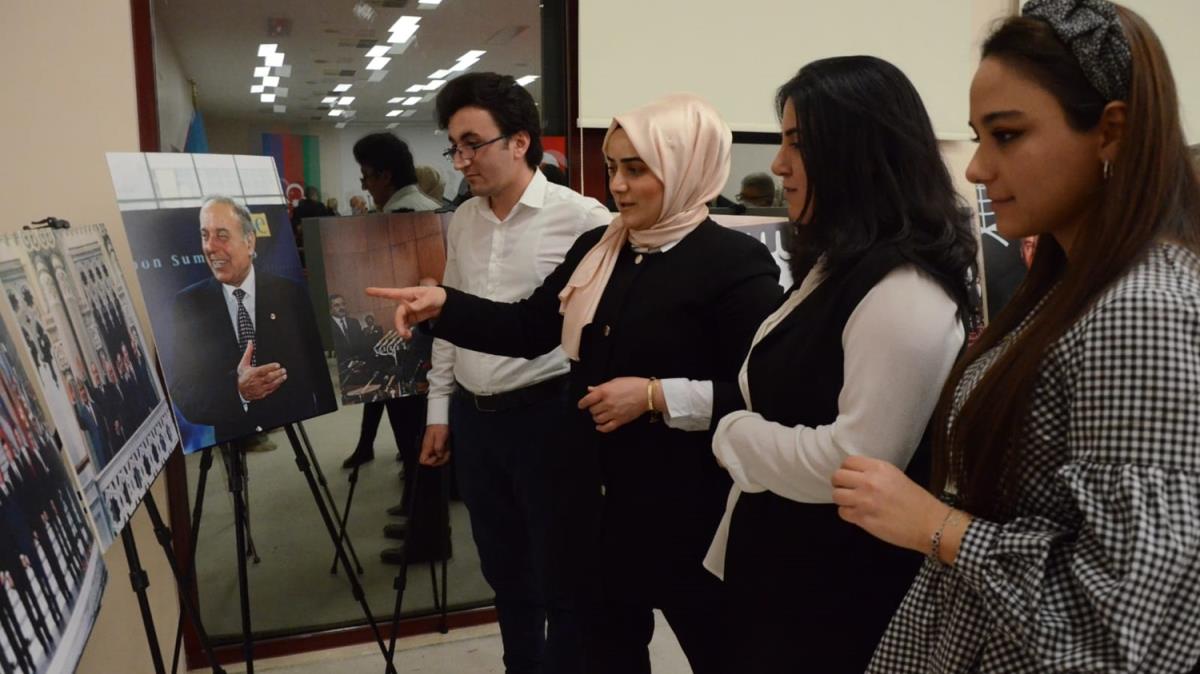 Merhum Cumhurba�kan� Haydar Aliyev, Ankara'da an�ld�