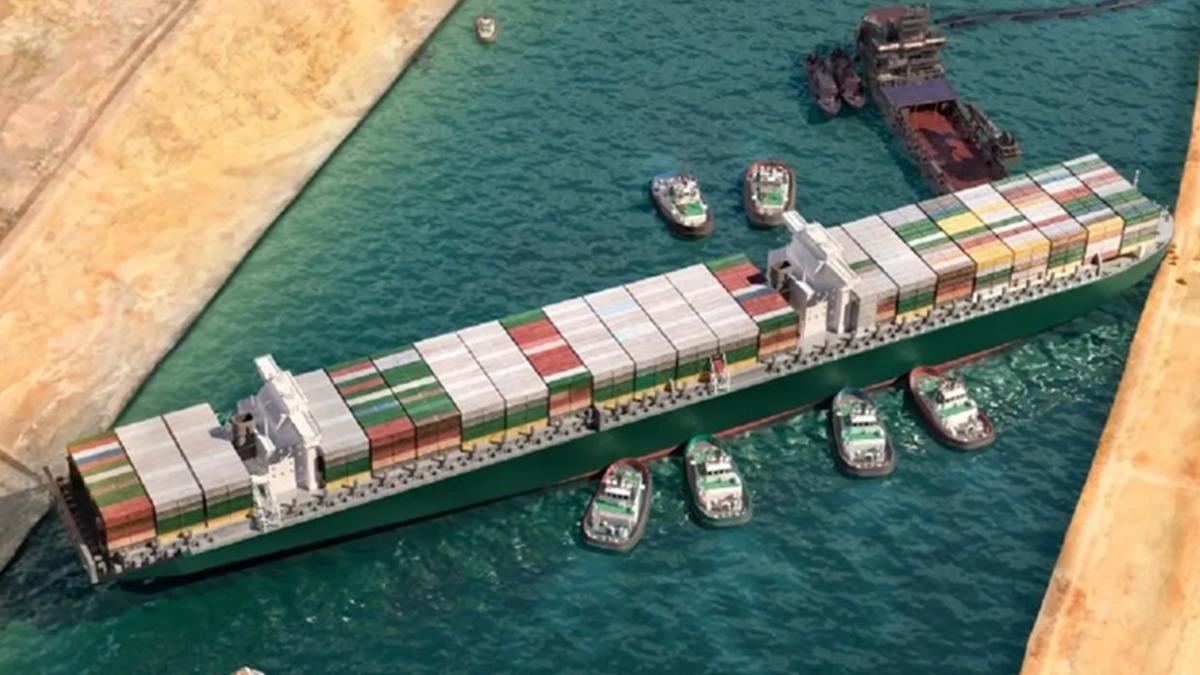 Milyarlarca liral�k zarara yol a�m��t�! 'Sab�kal� gemi' aylar sonra S�vey�'ten ge�ti