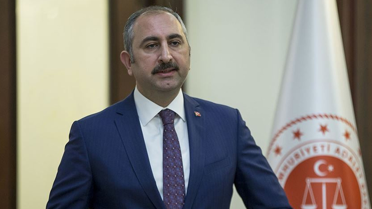 Bakan G�l: G�ven veren bir adalet hedefi do�rultusunda kararl�l�kla y�r�yoruz