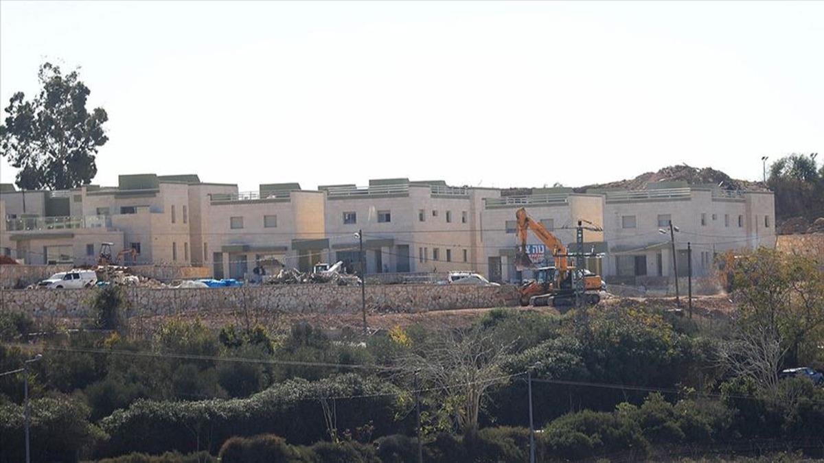 Haaretz: srail, Dou Kuds'te bir dizi yerleim projesi planlyor