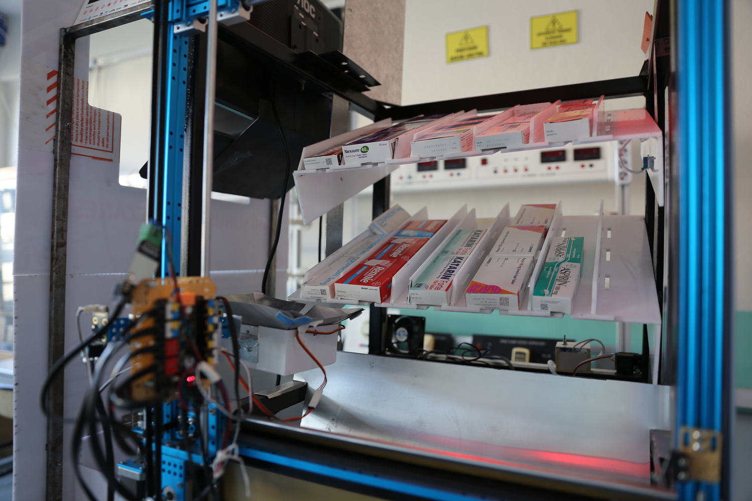 N�bet�i eczane derdine 'Ak�ll�' ��z�m