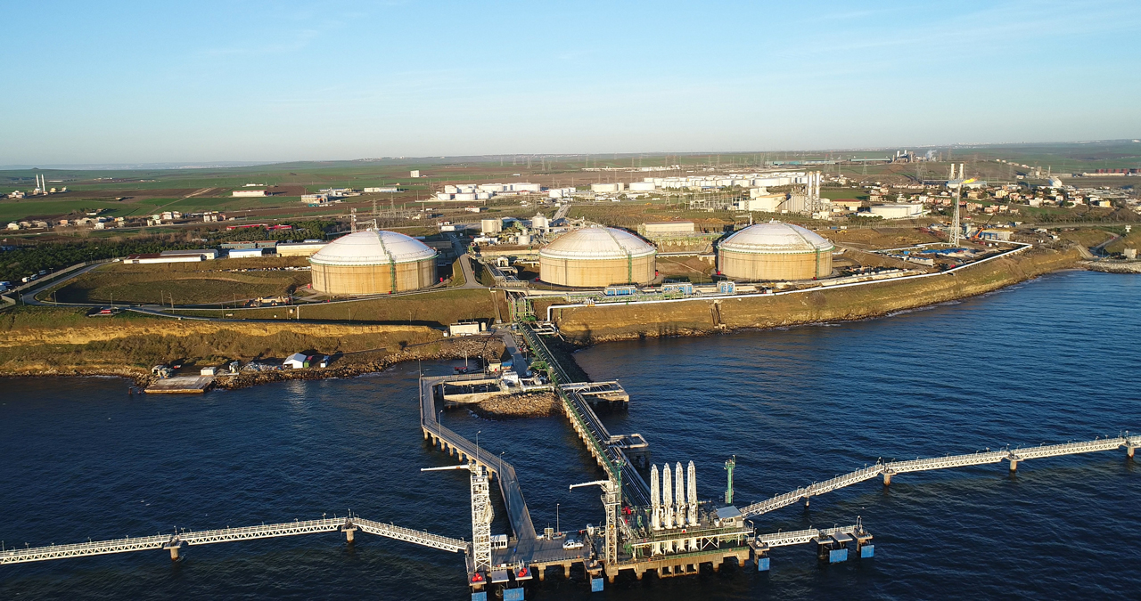 Denizin alt�nda 2 milyar 500 milyon metrek�p do�al gaz depolayabilen tesis