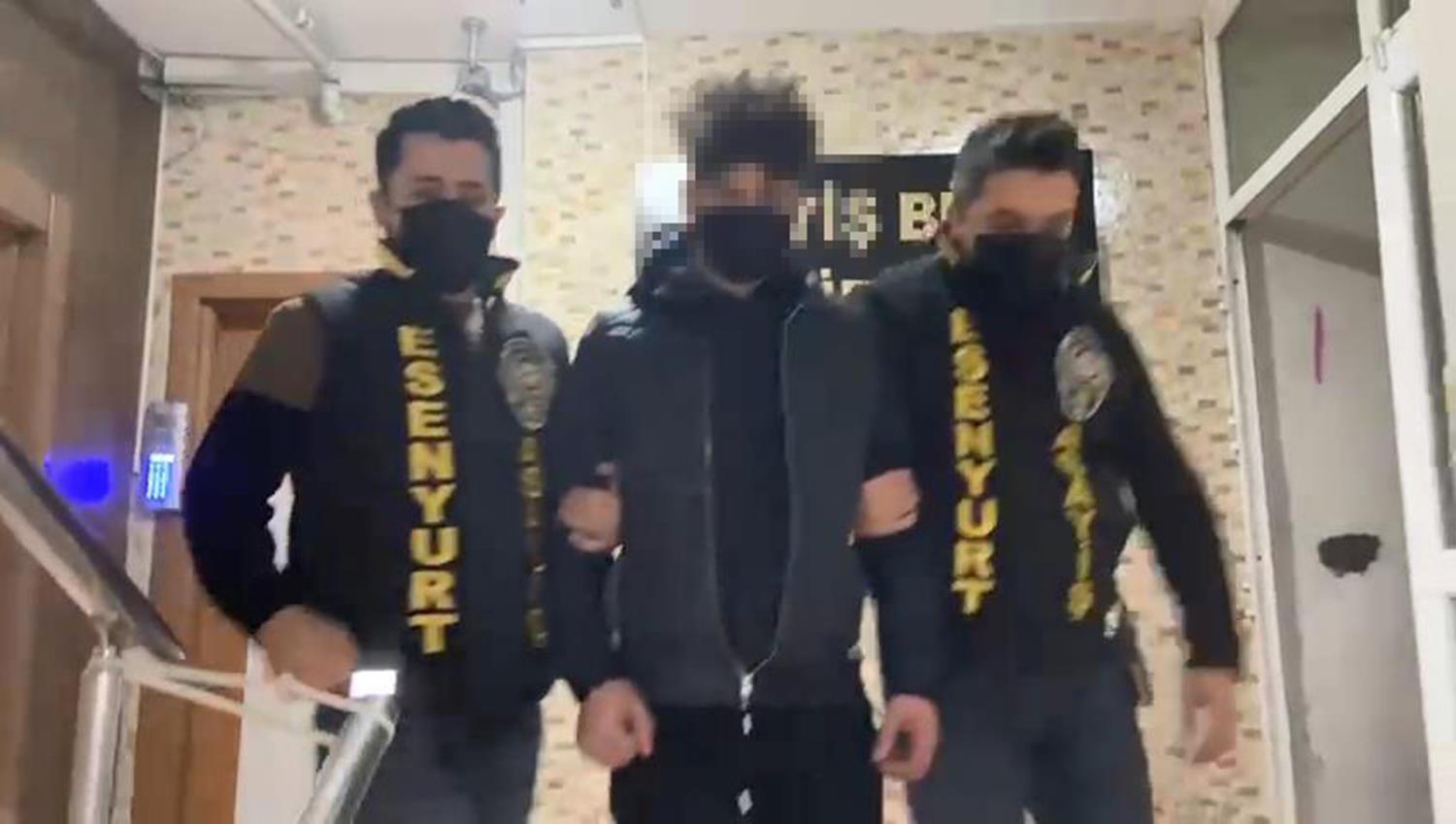 Esenyurt'ta asans�rde bir kad�na cinsel sald�r�da bulunan zanl� yakaland�