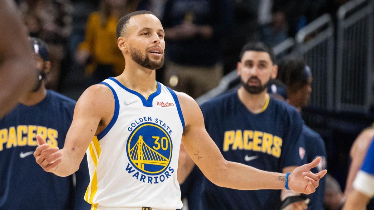 Stephen Curry NBA tarihinin 3 saylk basket rekorunu krd