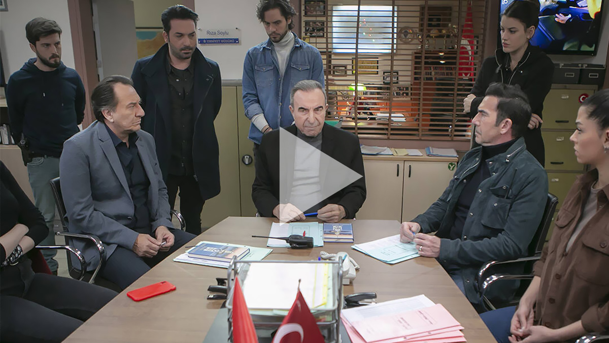 Arka Sokaklar 608. b�l�m full izle! R�za Baba ayr�l�yor mu?
