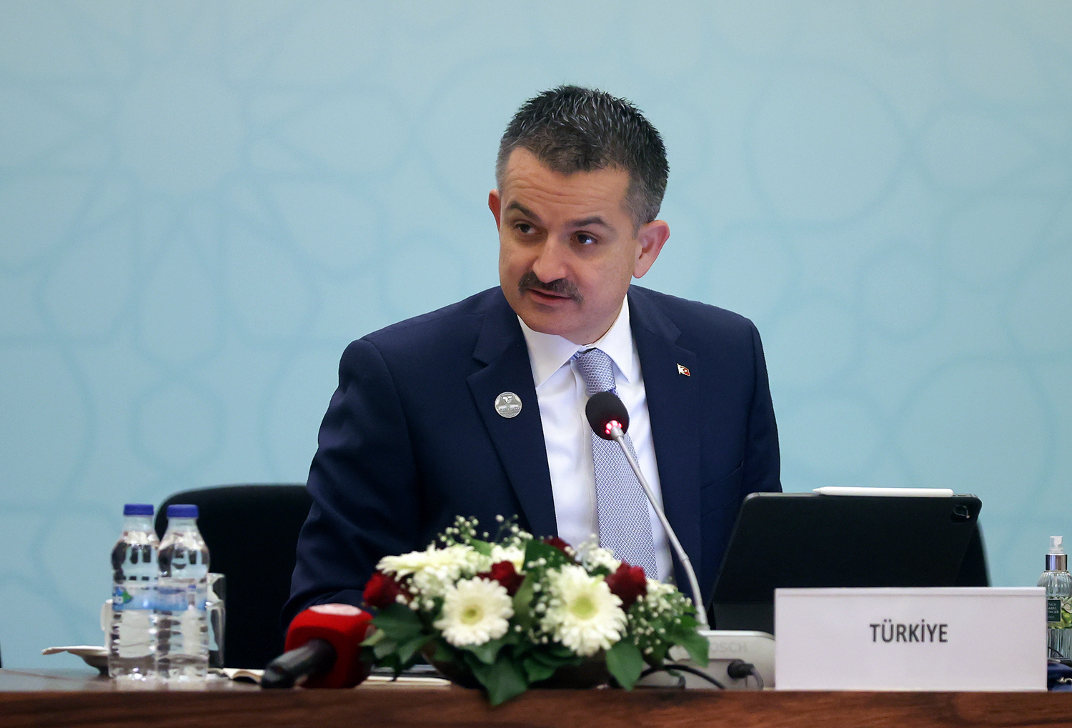 Bakan Pakdemirli, bug�n �denmeye ba�lanacak 2,7 milyar liral�k deste�in detaylar�n� payla�t�
