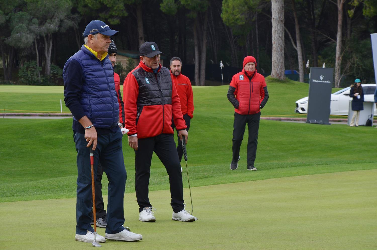 Fikret �zt�rk Kul�pler Aras� Golf Turnuvas� Antalya'da ba�lad�