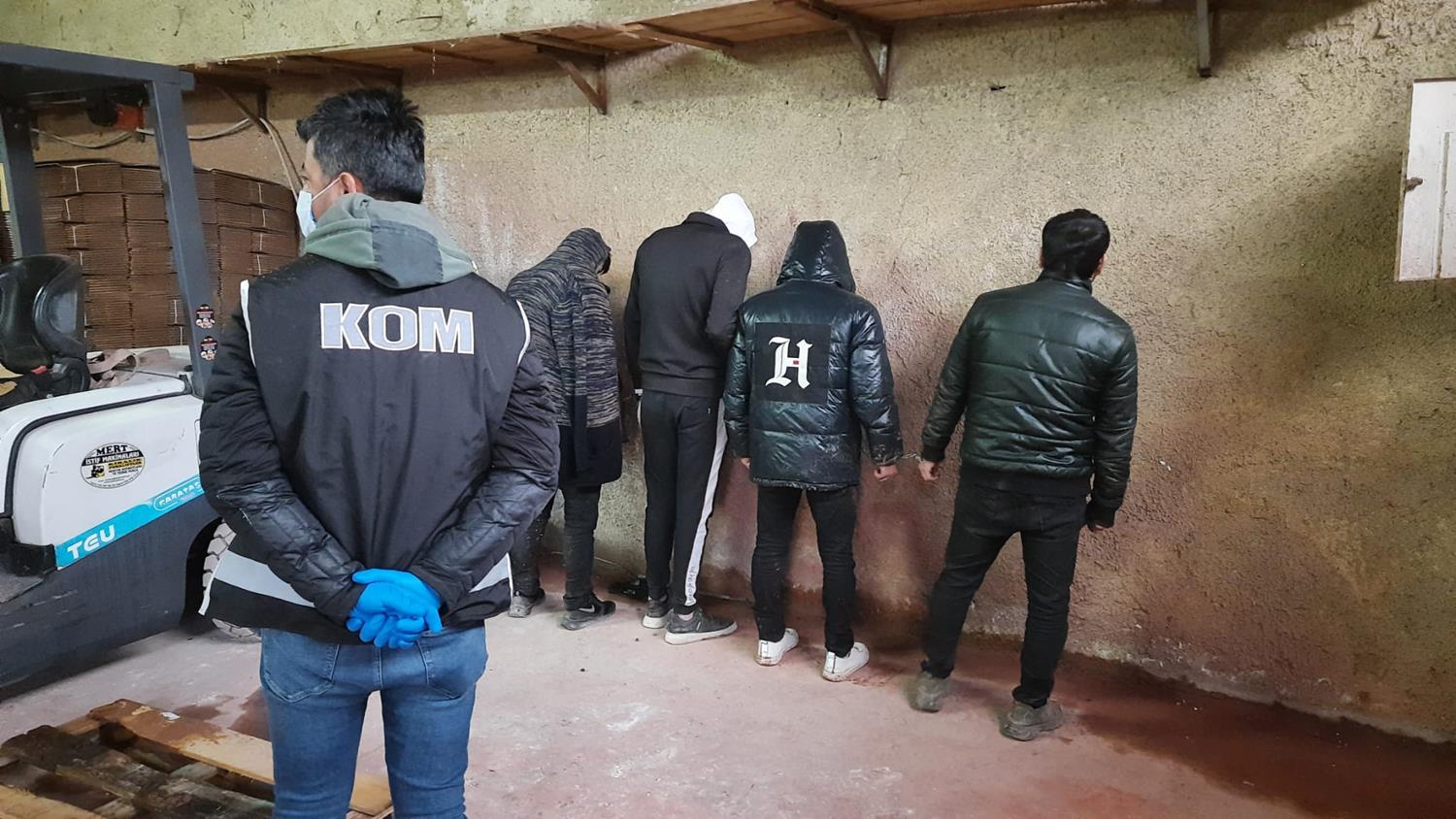 Kocaeli'de 'ka�ak etil alkol' bask�n�