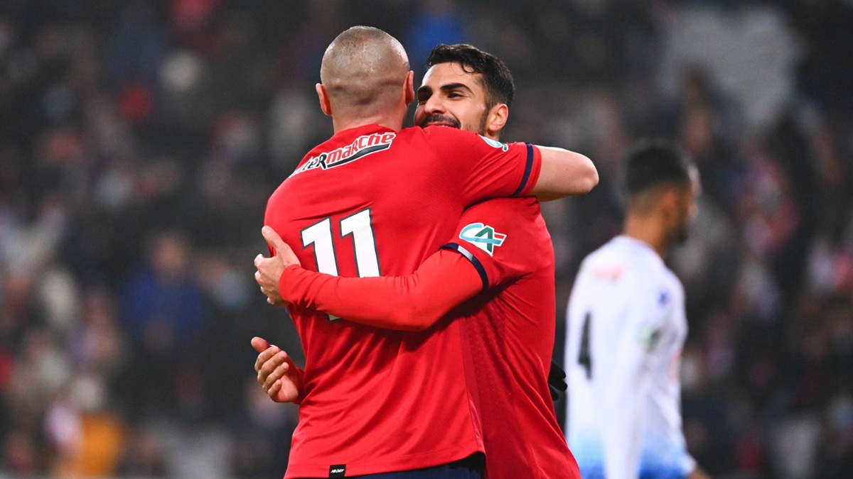 Lille, Fransa Kupas�'nda Zeki �elik'le turlad�