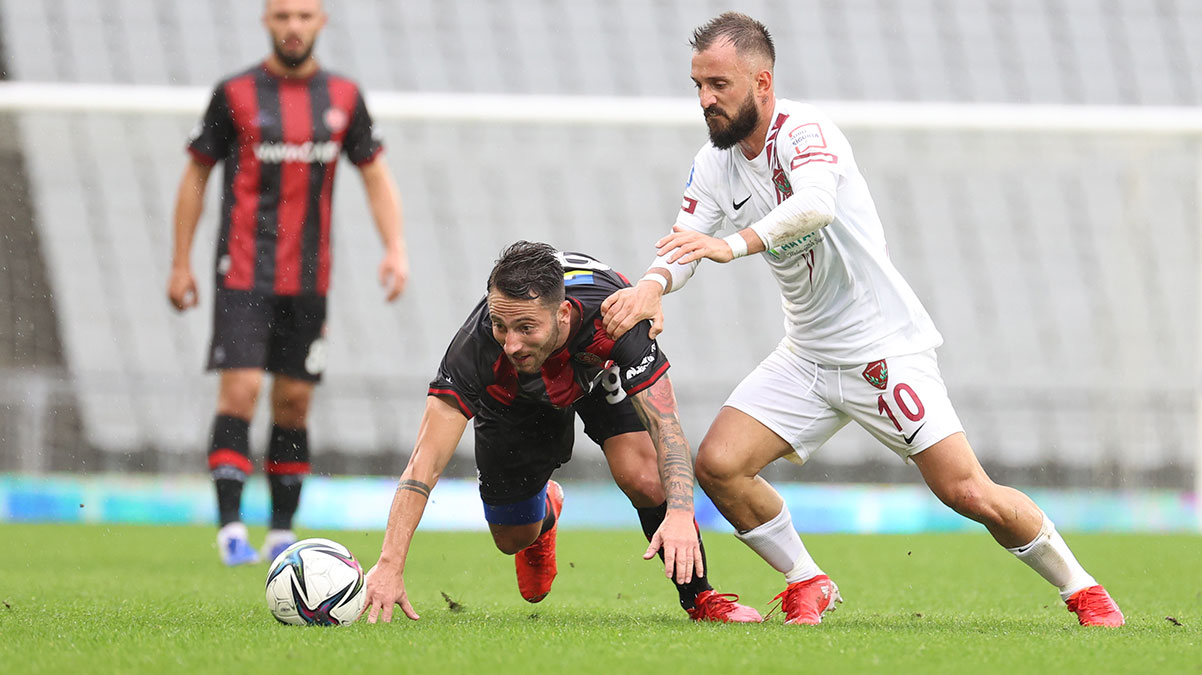 Emre �olak Hatayspor'dan resmen ayr�ld�