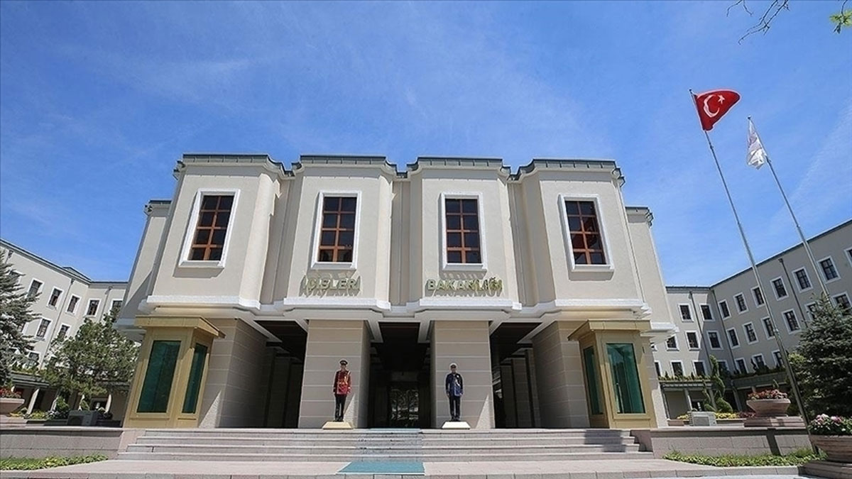 ��i�leri Bakanl���'ndan 81 il valili�ine iki genelge