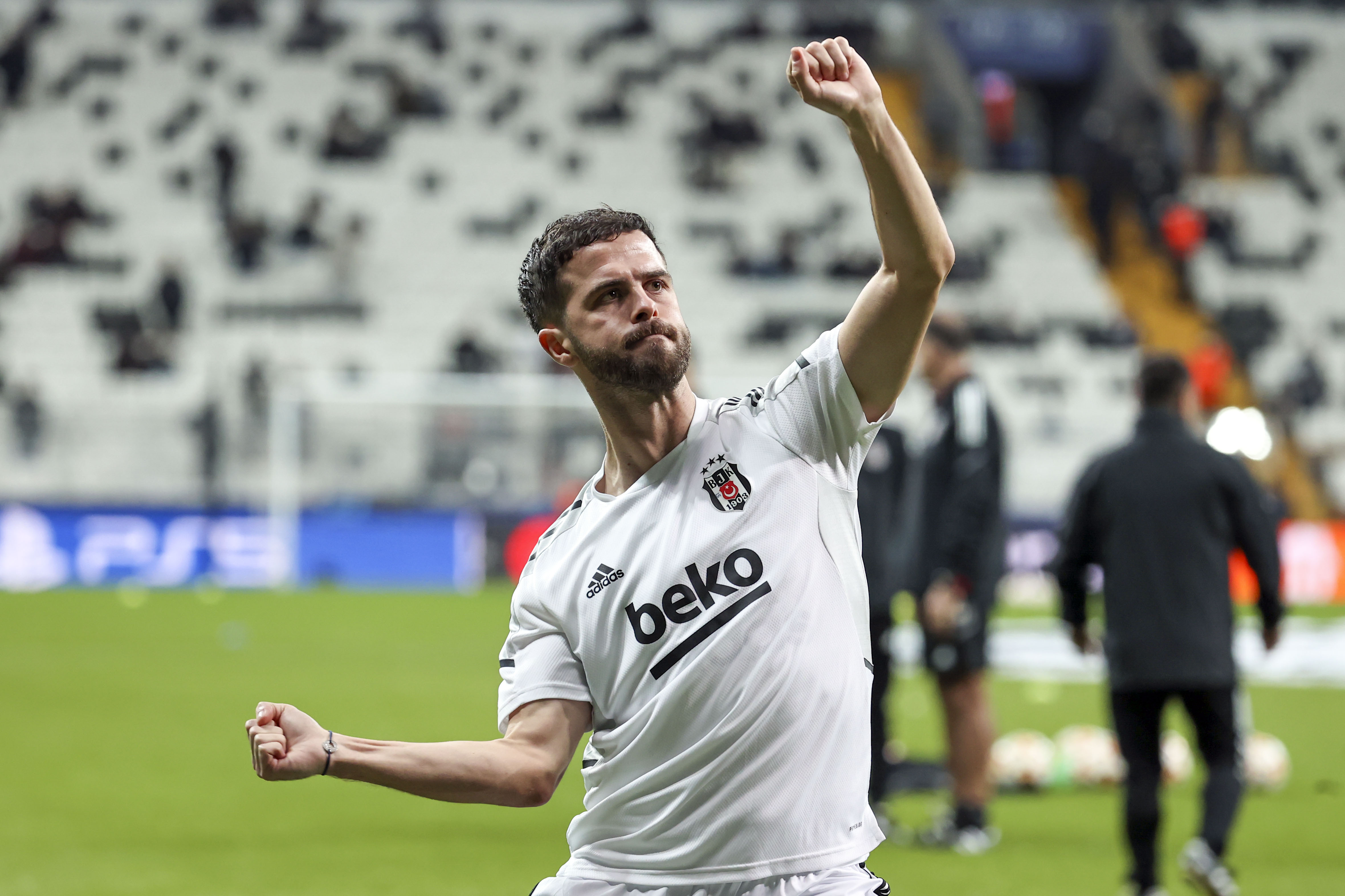 Miralem Pjanic: Sezon sonuna kadar buraday�m