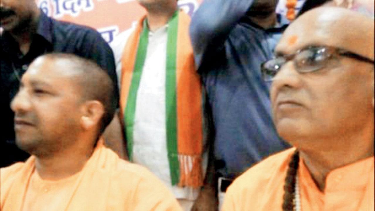 Hindistan'da M�sl�manlar hakk�nda nefret ifadeleri kullanan Hindu din adamlar�na soru�turma