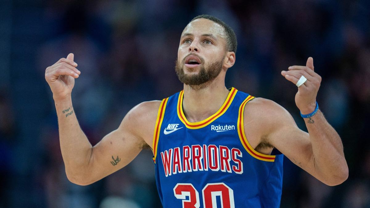 Stephen Curry 46 sayyla cotu, Golden State Warriors kazand