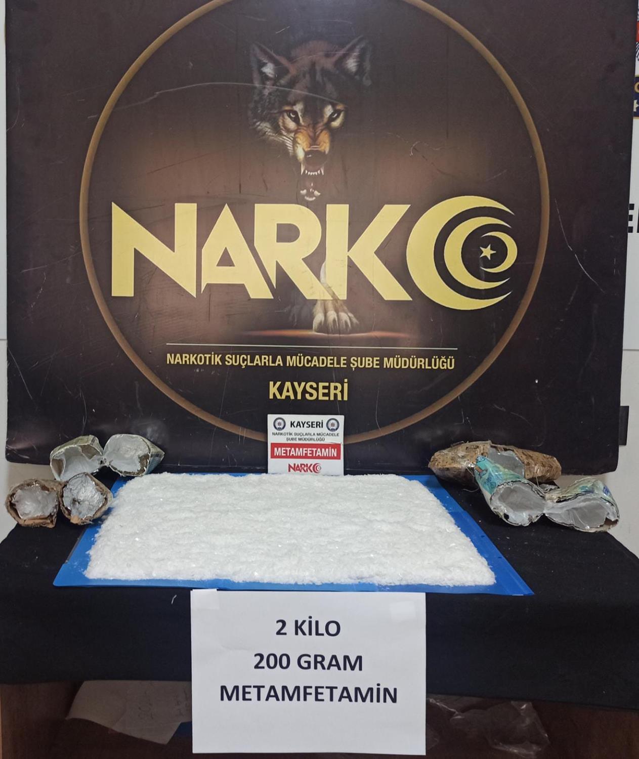 2 kilo 200 gram metamfetamin yakaland�