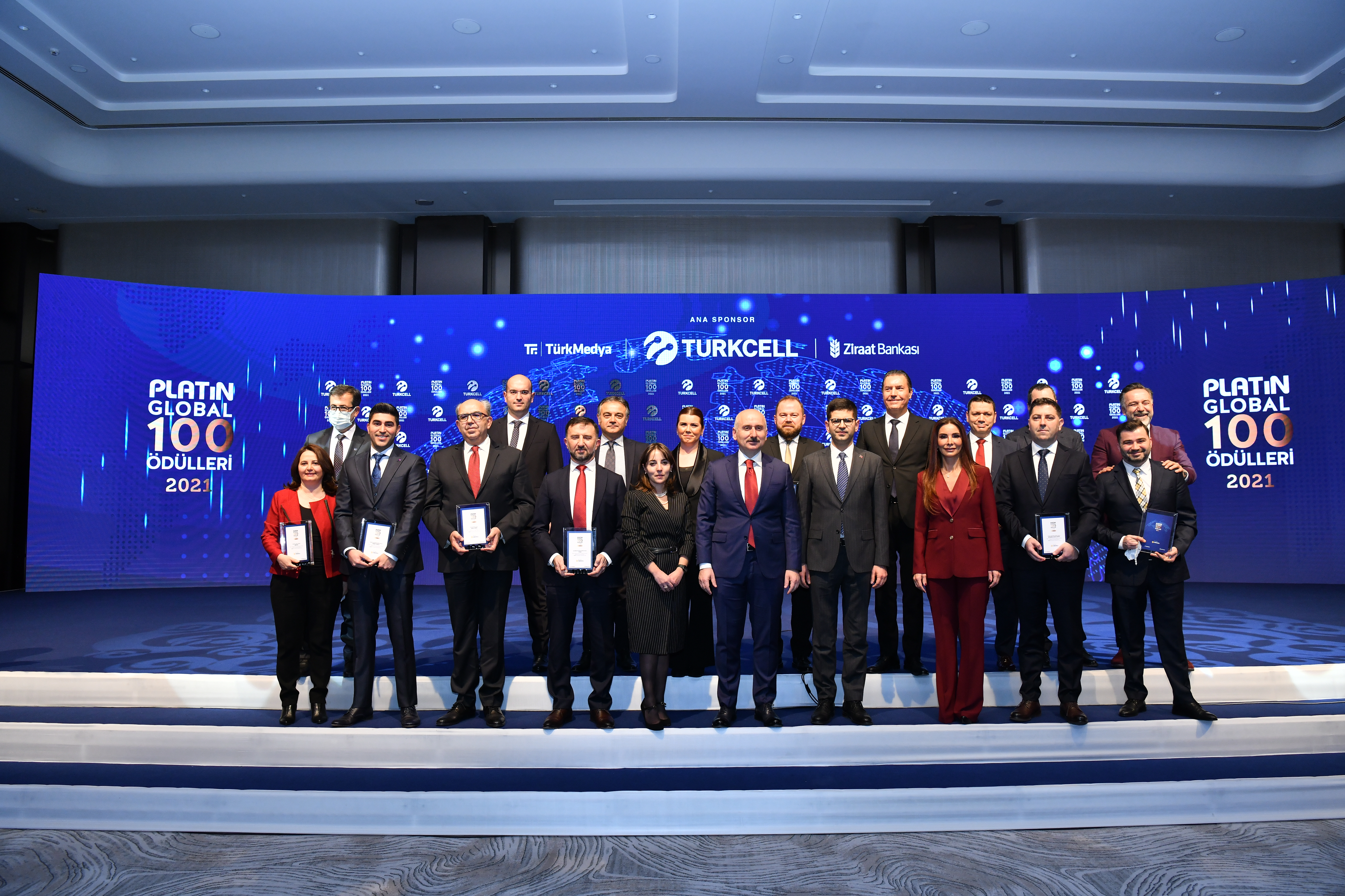 Platin Global 100 �d�lleri sahiplerini buldu