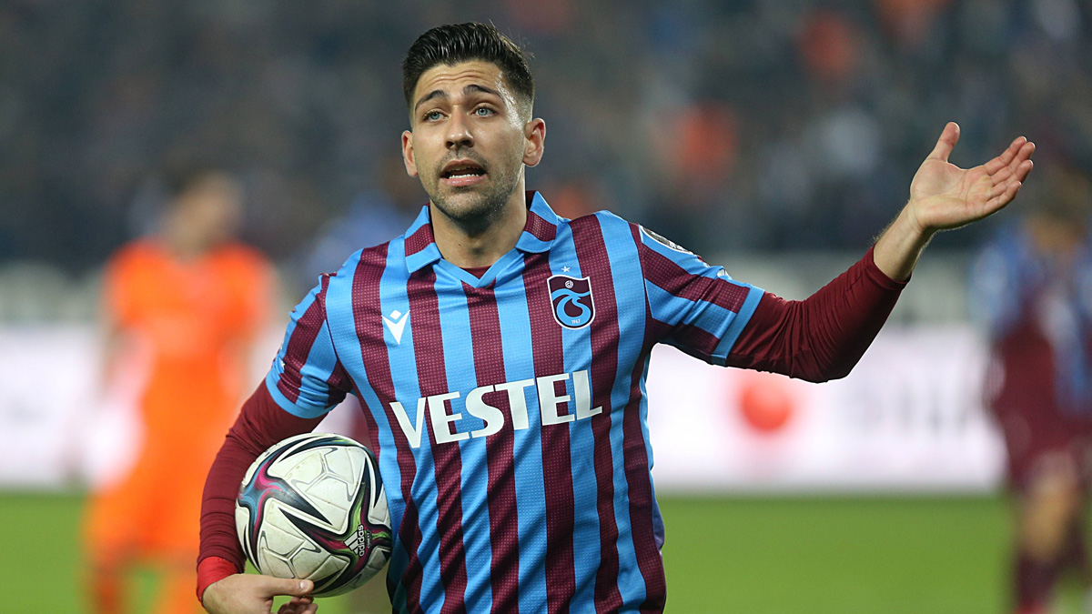 Anastasios Bakasetas tarihe ge�ti! S�per Lig'de rekor k�r�ld�