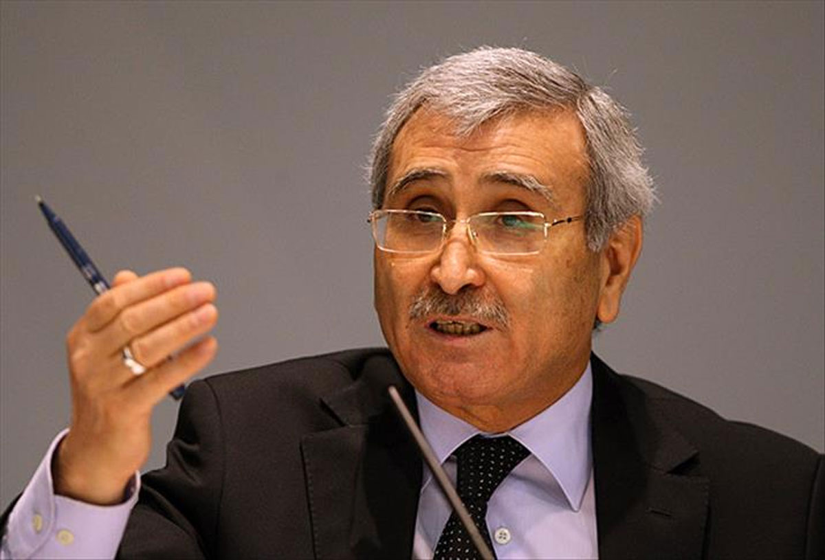 Eski Merkez Bankas� Ba�kan� Y�lmaz ve 4 ki�i hakk�nda soru�turma