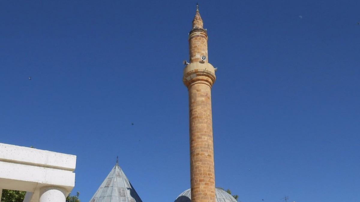 Bosna Hersek'te yapm yarm kalan cami inaatn Trkiye Diyanet Vakf devrald