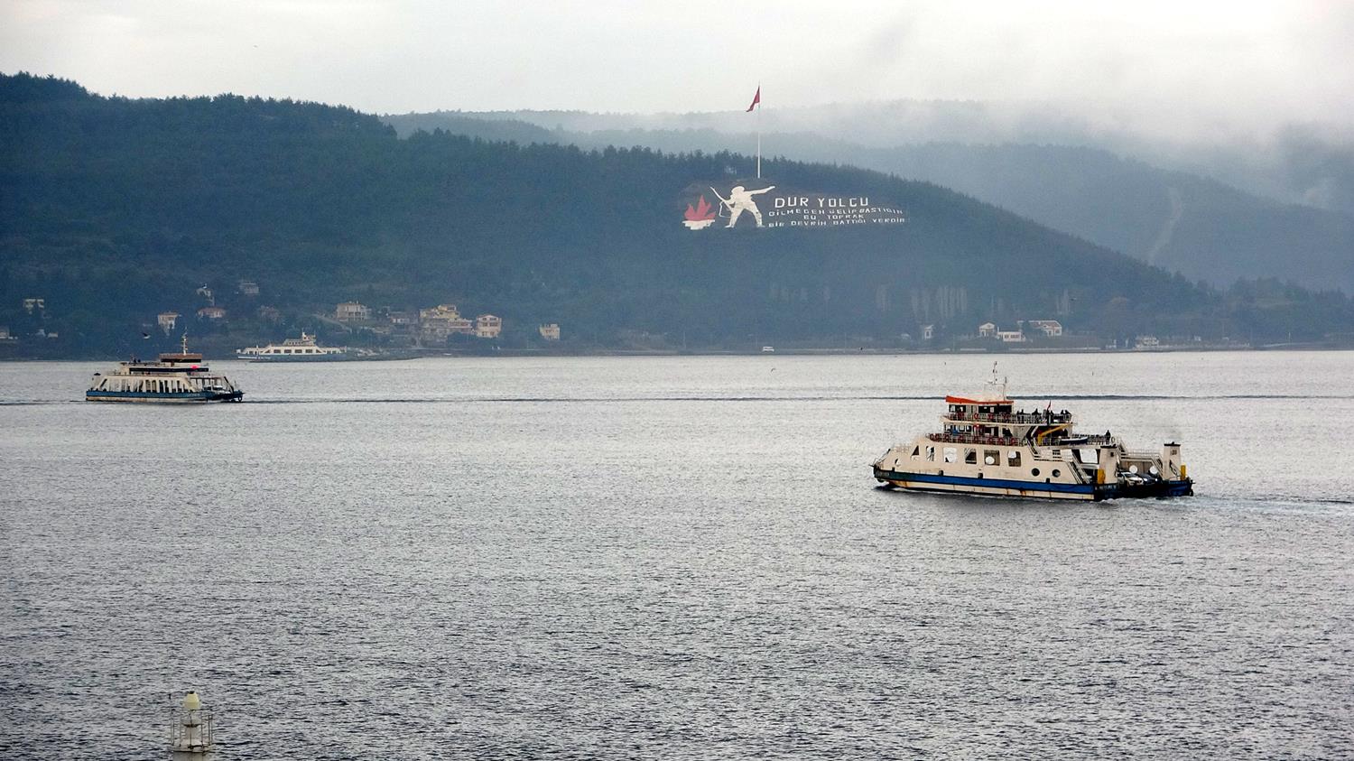 Bozcaada'ya baz� feribot seferleri iptal