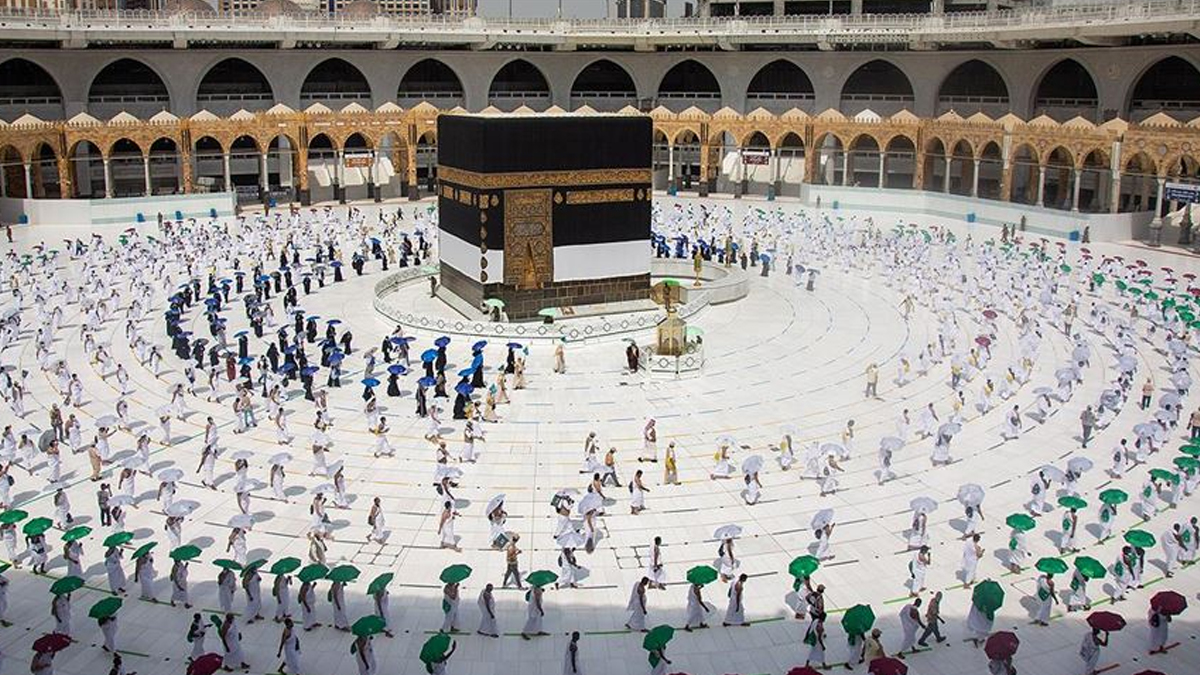 Suudi Arabistan'dan Kabe ve Mescid-i Nebevi'ye y�nelik yeni karar
