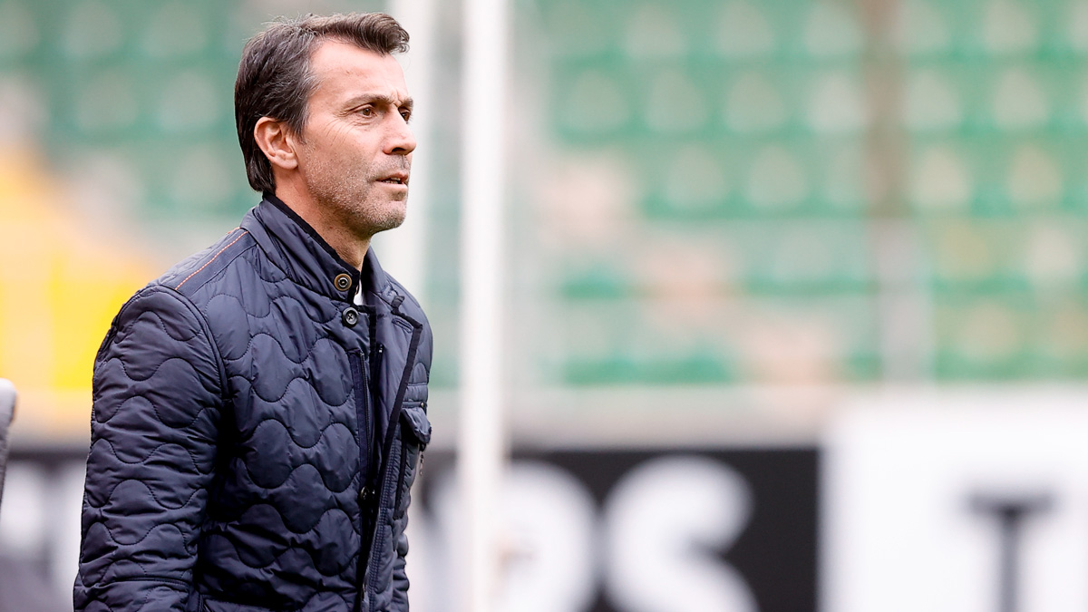 Alanyaspor'da B�lent Korkmaz d�nemi sona erdi!